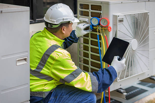 Professional Hvac technician working in Dawson, TX